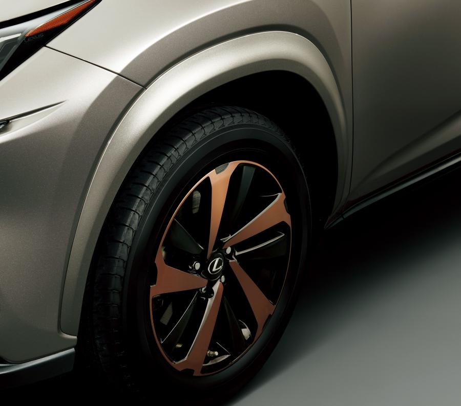 Эскиз Lexus NX300 Bronze Edition 2020 года  (JP) (фото 6 из 12)